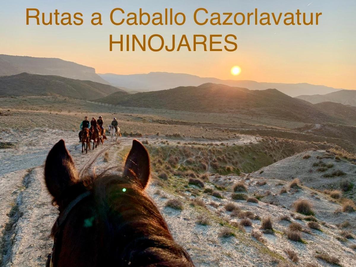 Apartamentos La Granja Hinojares 外观 照片
