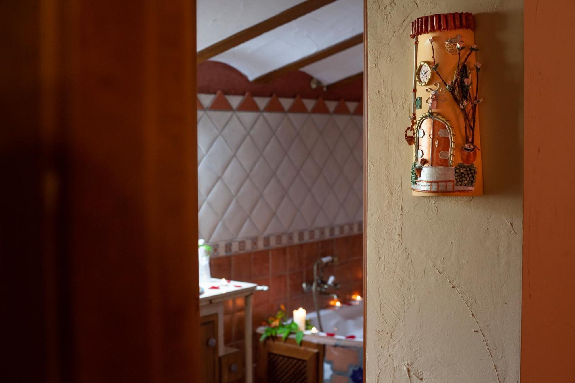 Apartamentos La Granja Hinojares 外观 照片