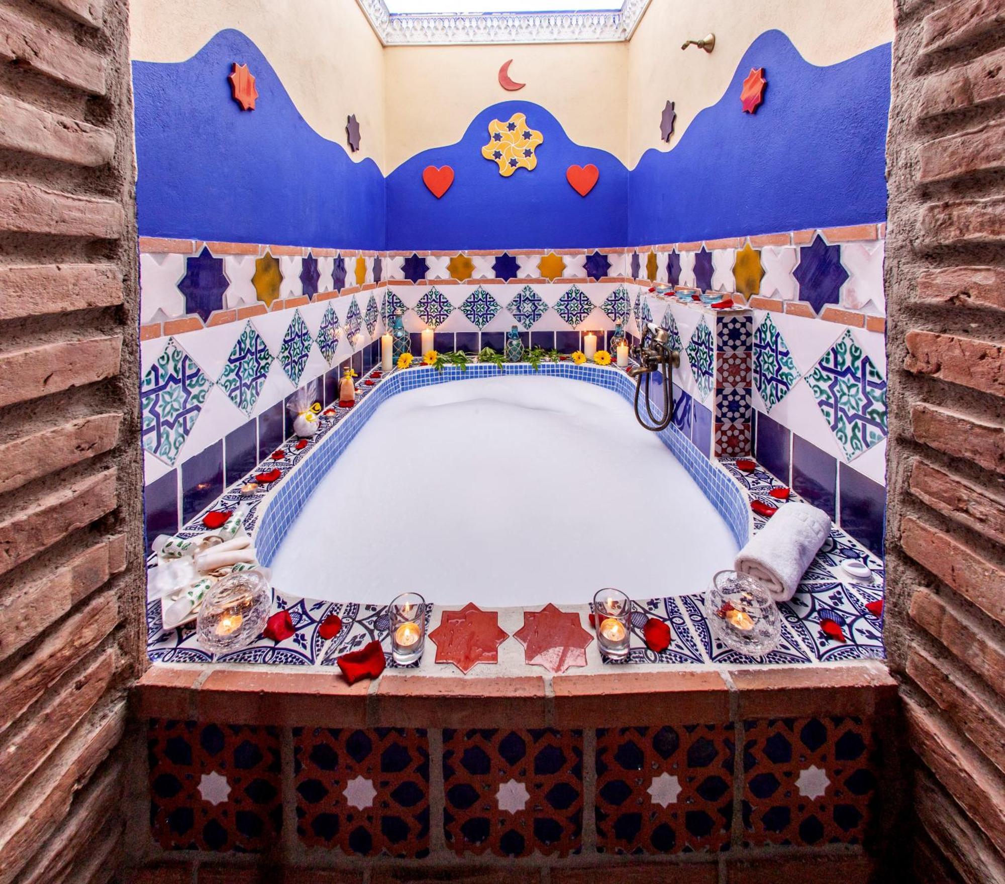 Apartamentos La Granja Hinojares 外观 照片