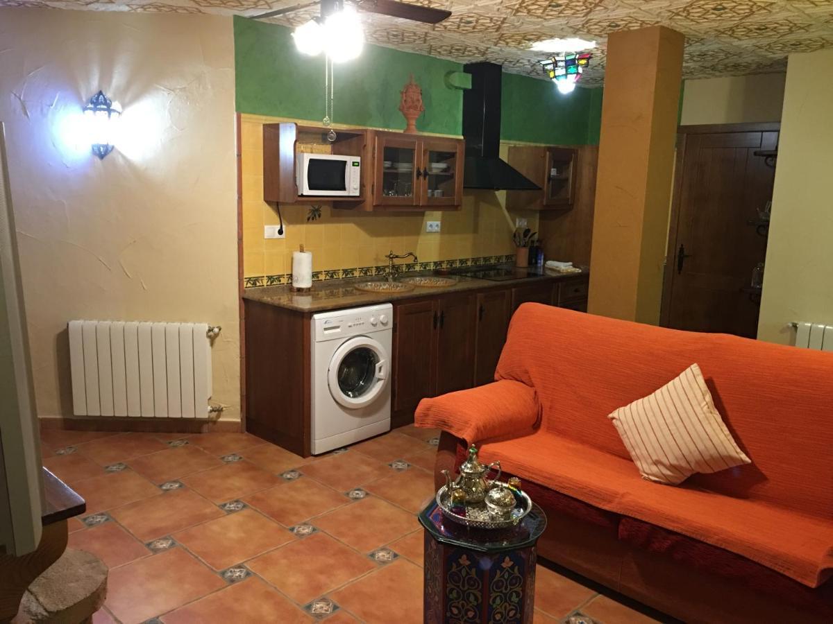 Apartamentos La Granja Hinojares 外观 照片