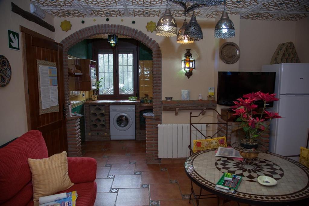 Apartamentos La Granja Hinojares 外观 照片